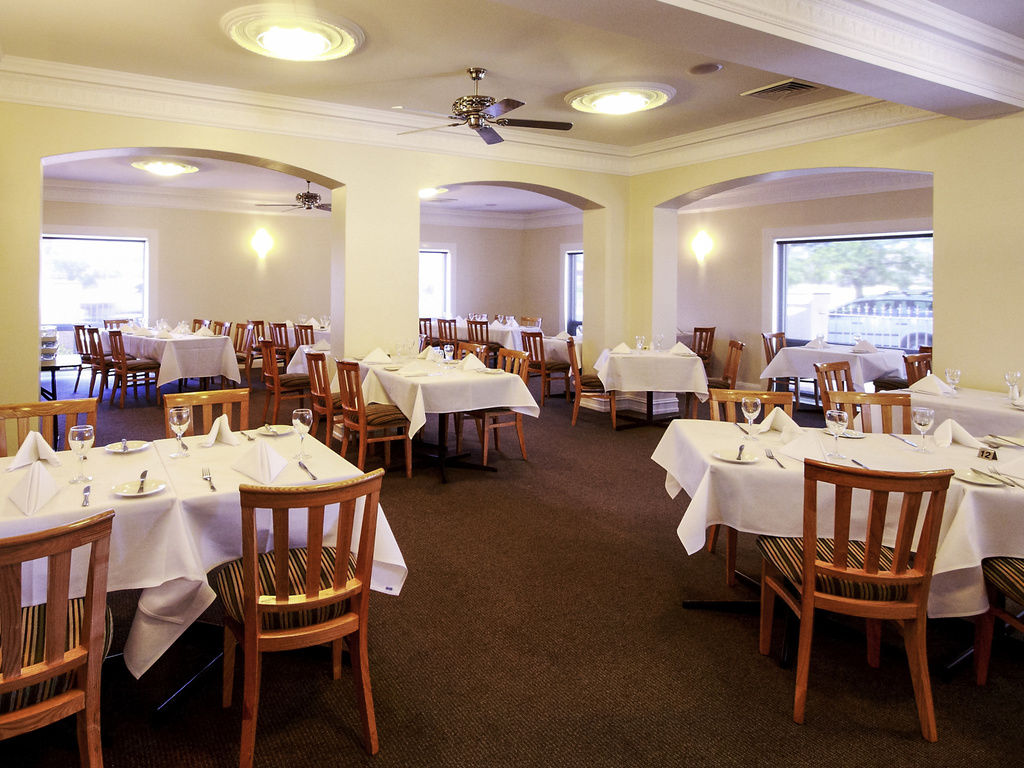 Mercure Wagga Wagga Restaurant photo