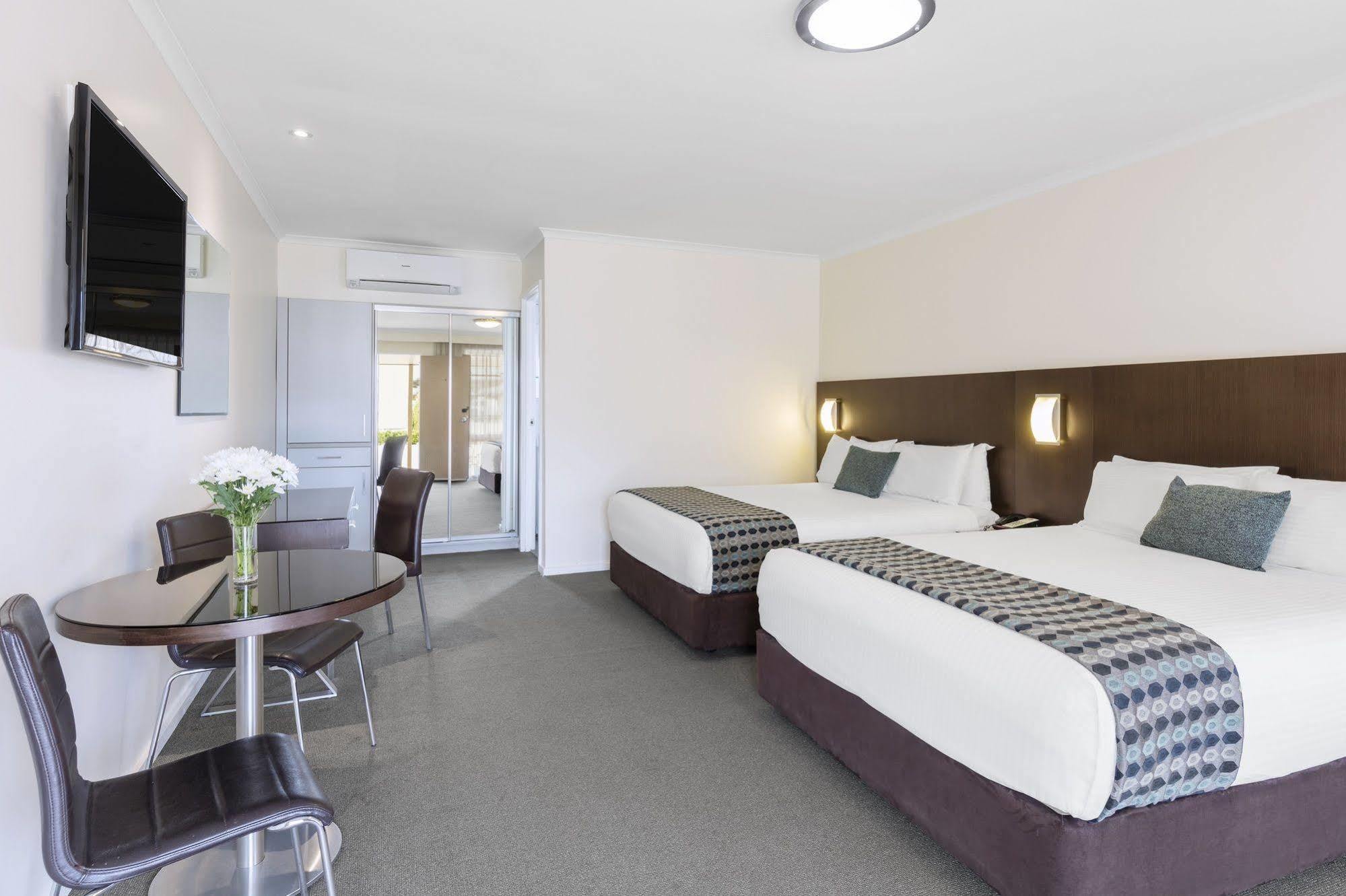 Mercure Wagga Wagga Exterior photo